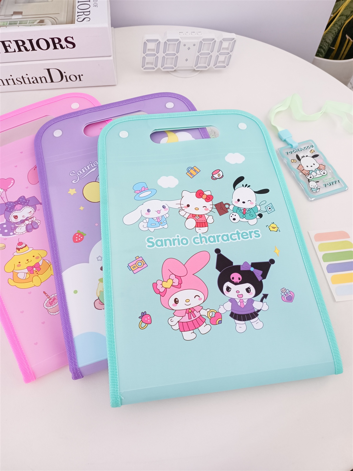 پوشه دیوایدری کرومی و دوستان